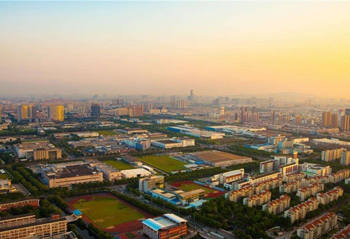 ��˾ӵ���Ӵ�������ģ